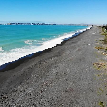 Napier Beach Top 10 Holiday Park & Motels Exterior photo