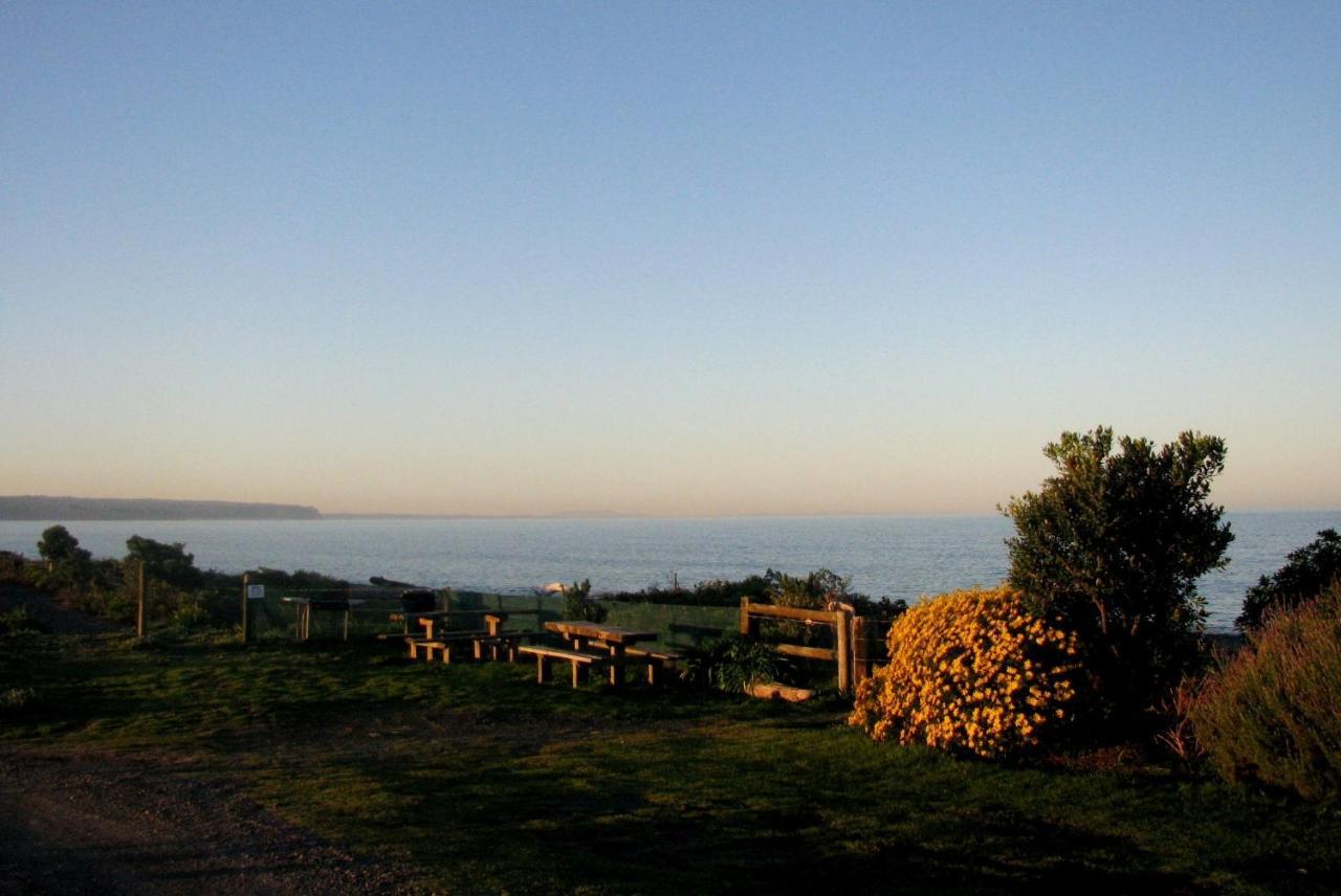 Napier Beach Top 10 Holiday Park & Motels Exterior photo